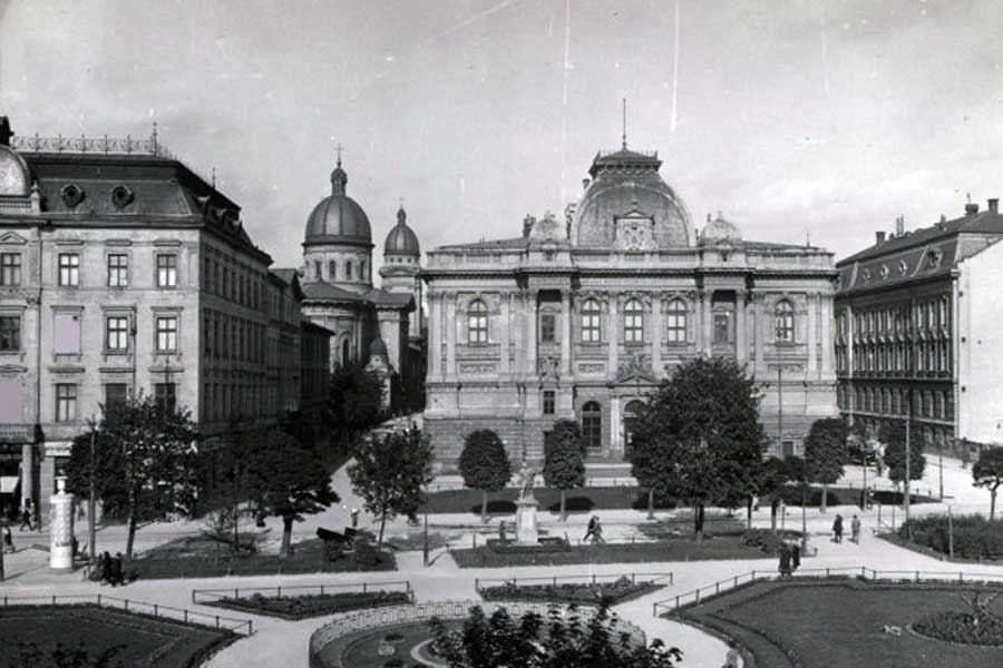 Львів 1922 палац